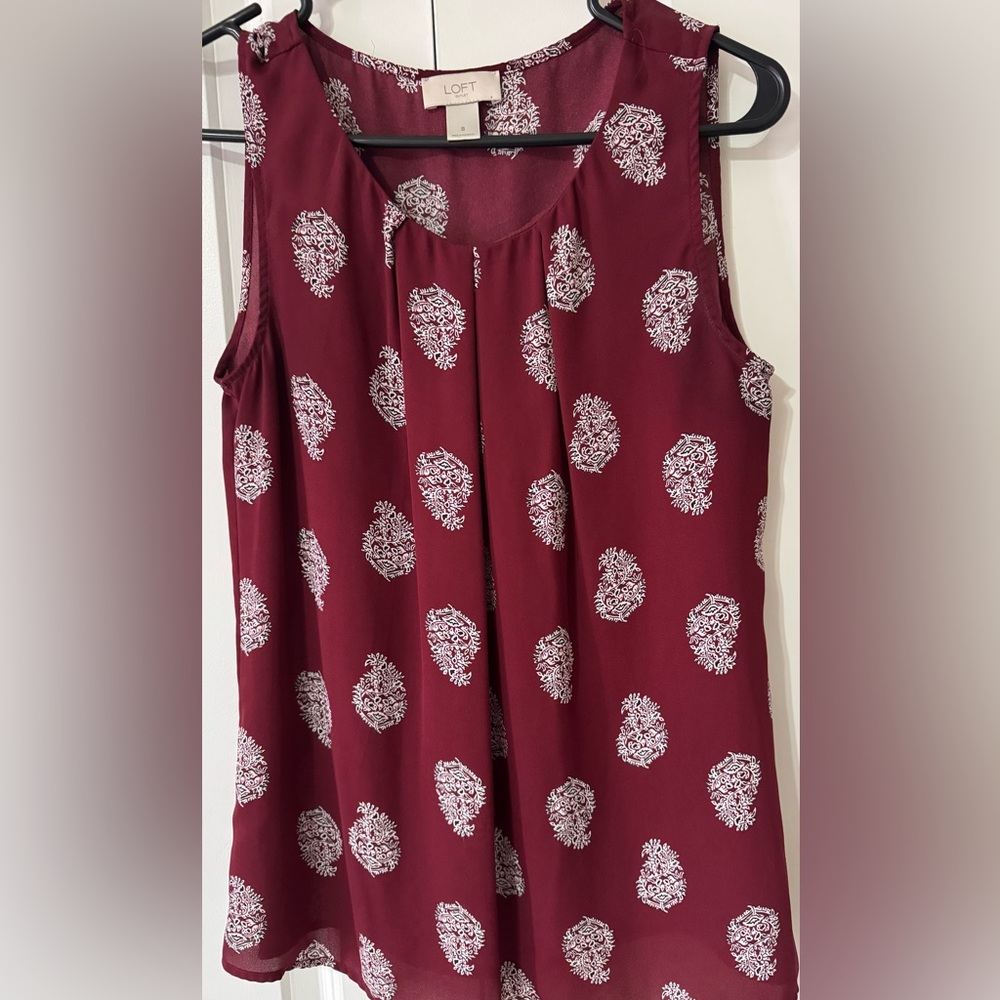 Elegant Burgundy Sleeveless Top